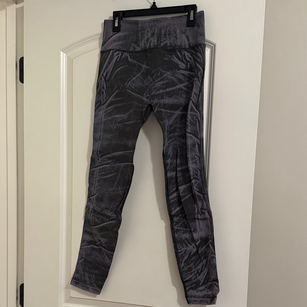 Gray Patterned Leggings